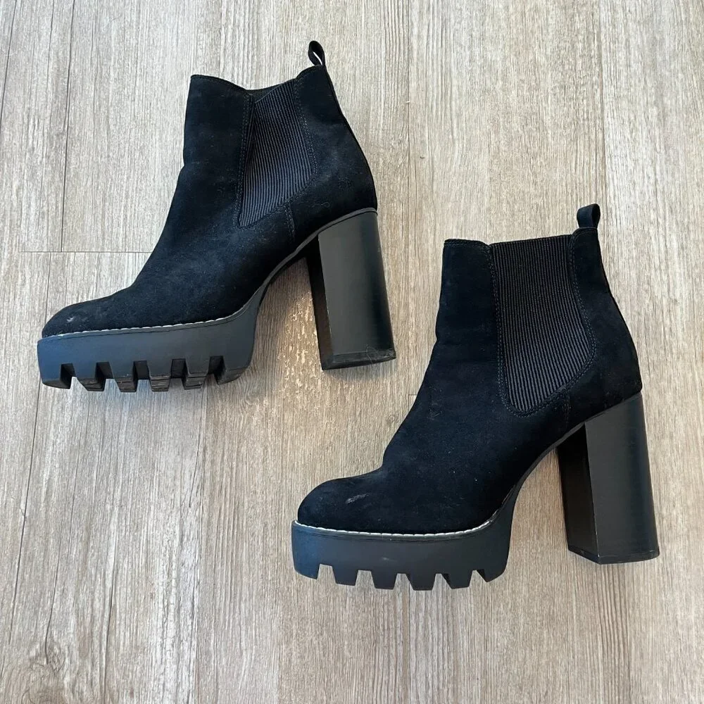 Womens Redtop Black Suede Heeled Ankle Boots - 9
